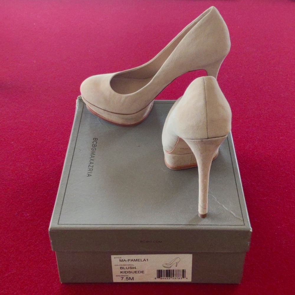 BCBG Maxazria